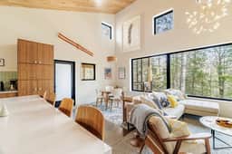 Baumhaus Cabin and Treehouse - Image 5